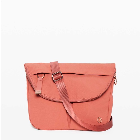 lululemon athletica Handbags - {lululemon} All Night Festival Bag 5L